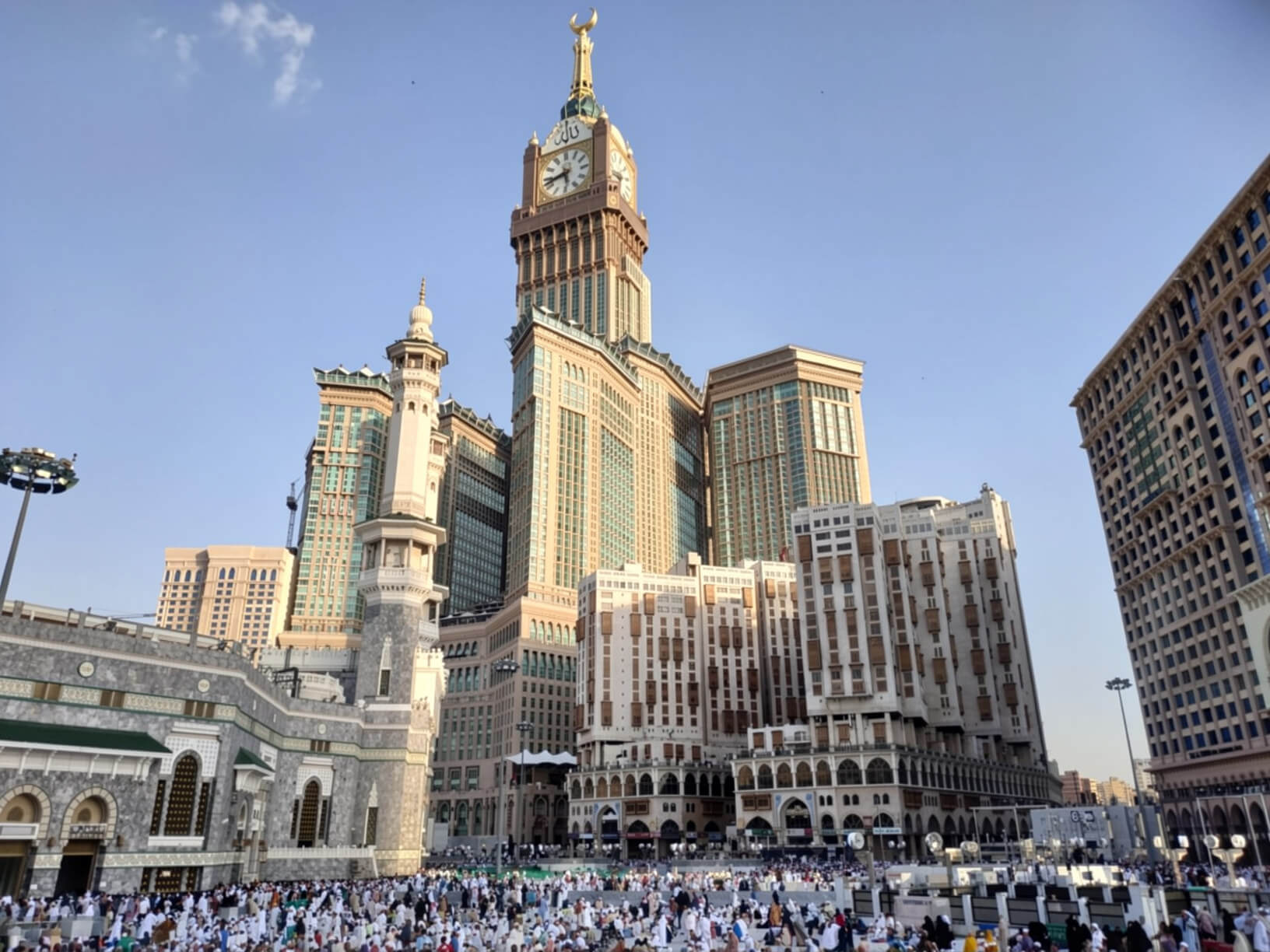 14 Nights December Umrah Package | 5 Star Package